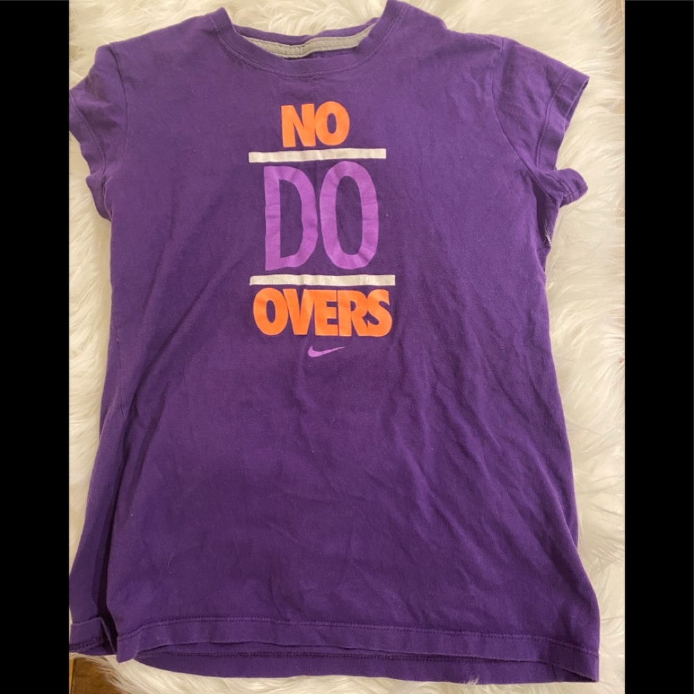 Girls Nike shirt